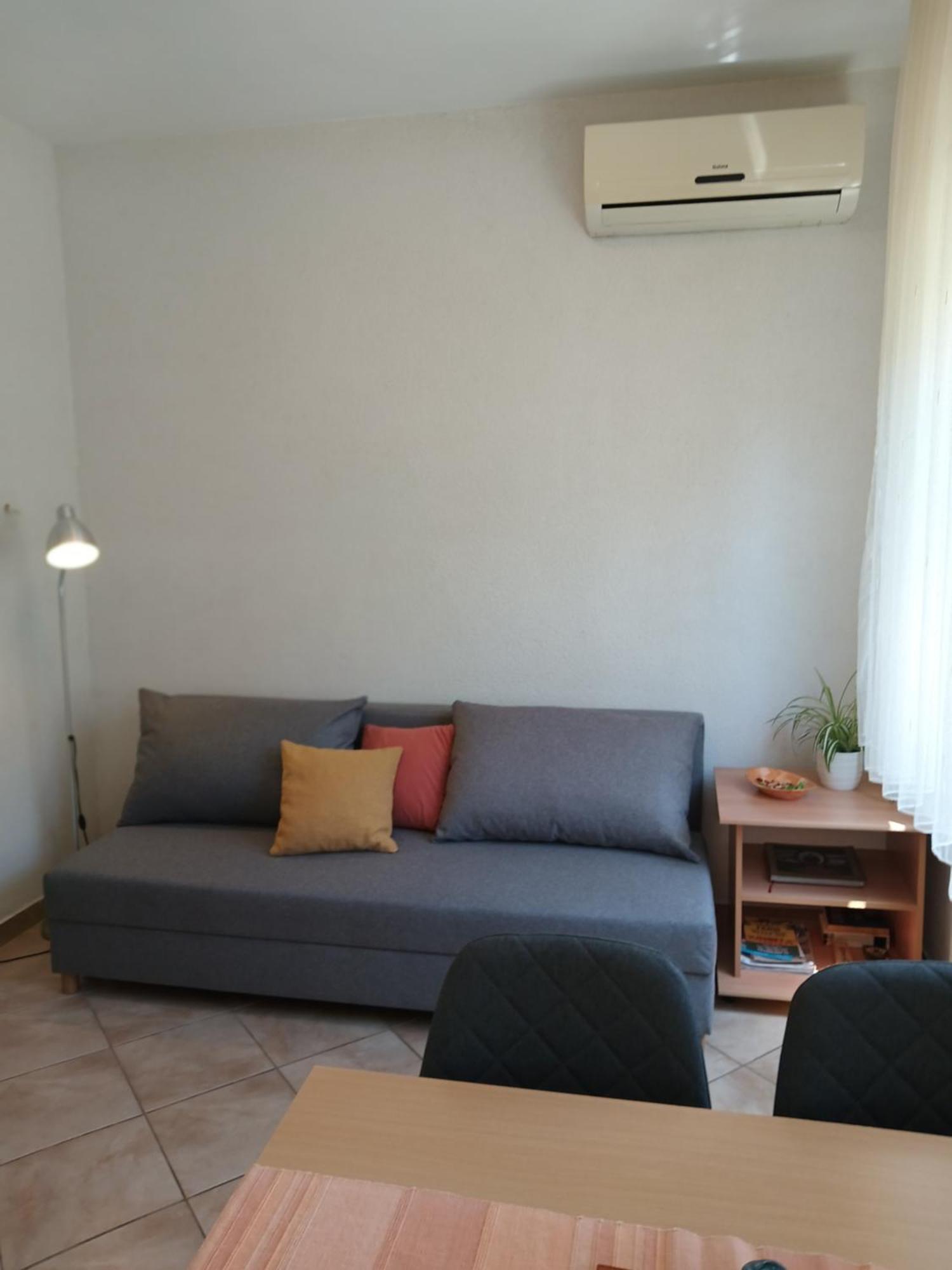 Apartments Jadranka Ivana Pula Ngoại thất bức ảnh