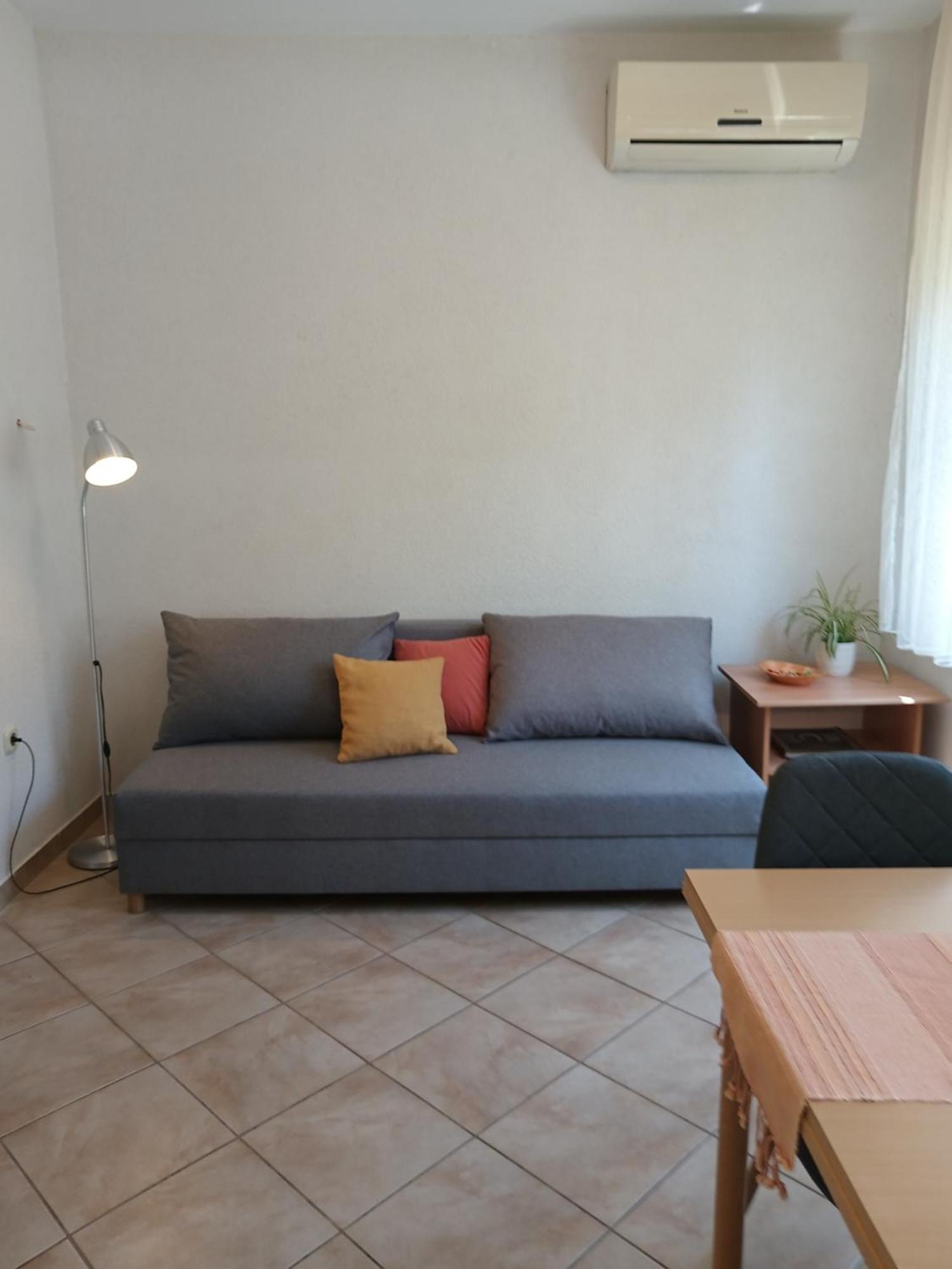 Apartments Jadranka Ivana Pula Ngoại thất bức ảnh