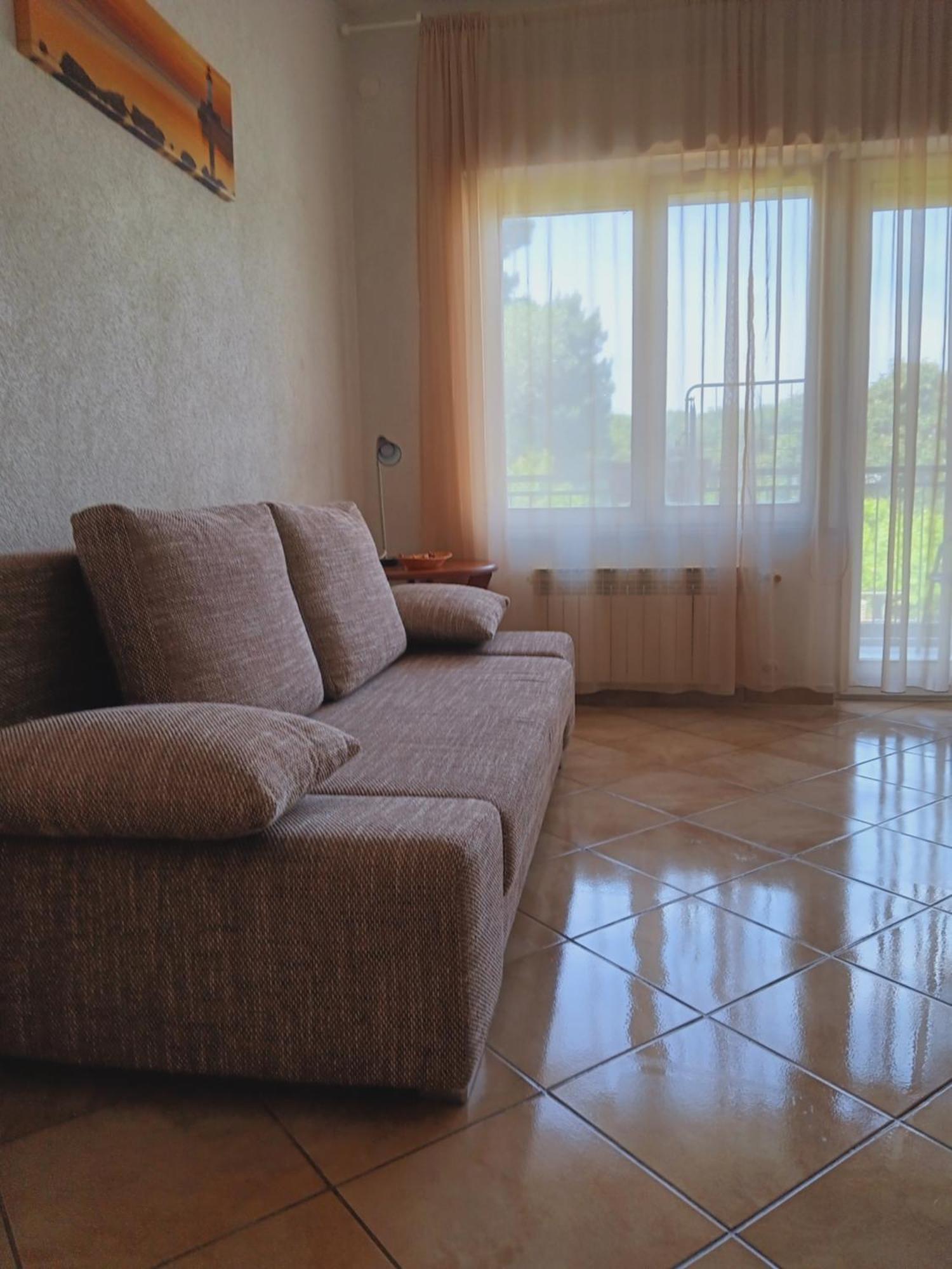 Apartments Jadranka Ivana Pula Ngoại thất bức ảnh