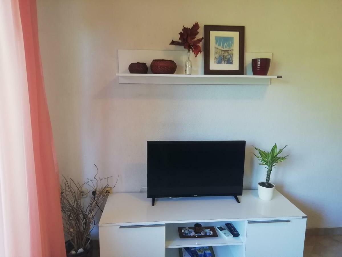 Apartments Jadranka Ivana Pula Ngoại thất bức ảnh
